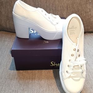 Shelly's London platform running shoes